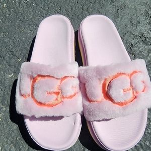 Ugg sandals